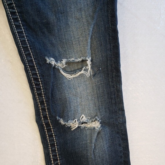 Miss Me Signature Cuffed Capri Jeans Sz 26 Distressed Blue Stitched Flap Pocket - Picture 4 of 12